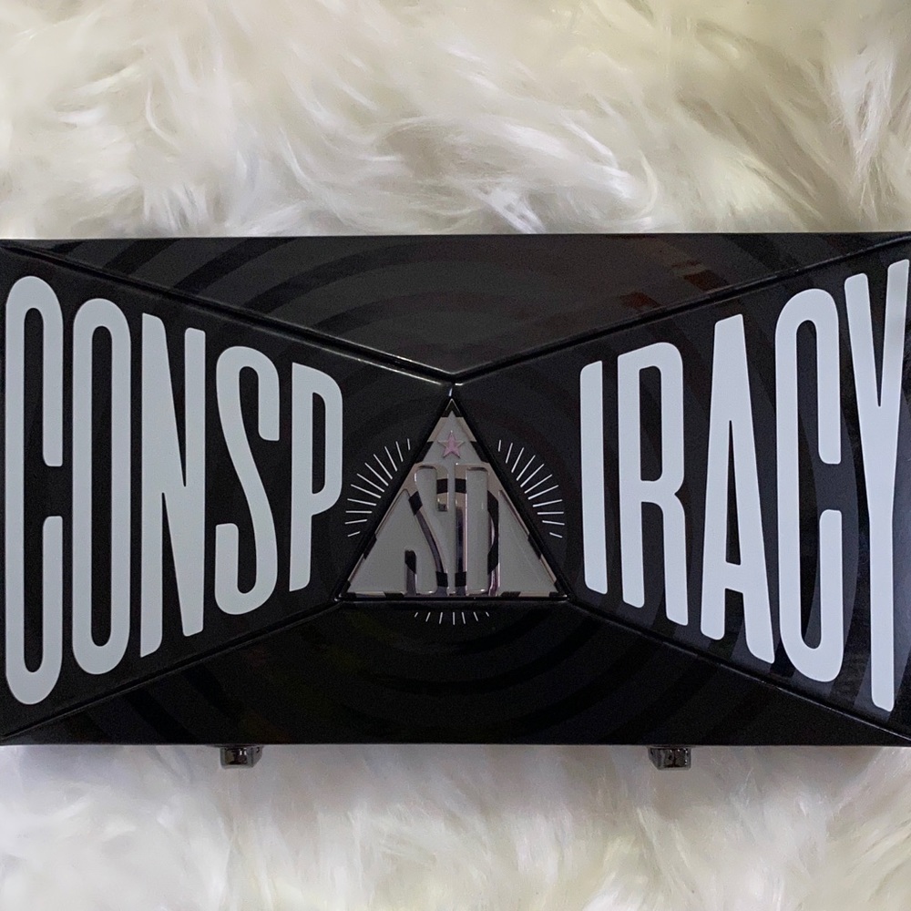 Jeffree star x Shane Dawson Conspiracy palette
